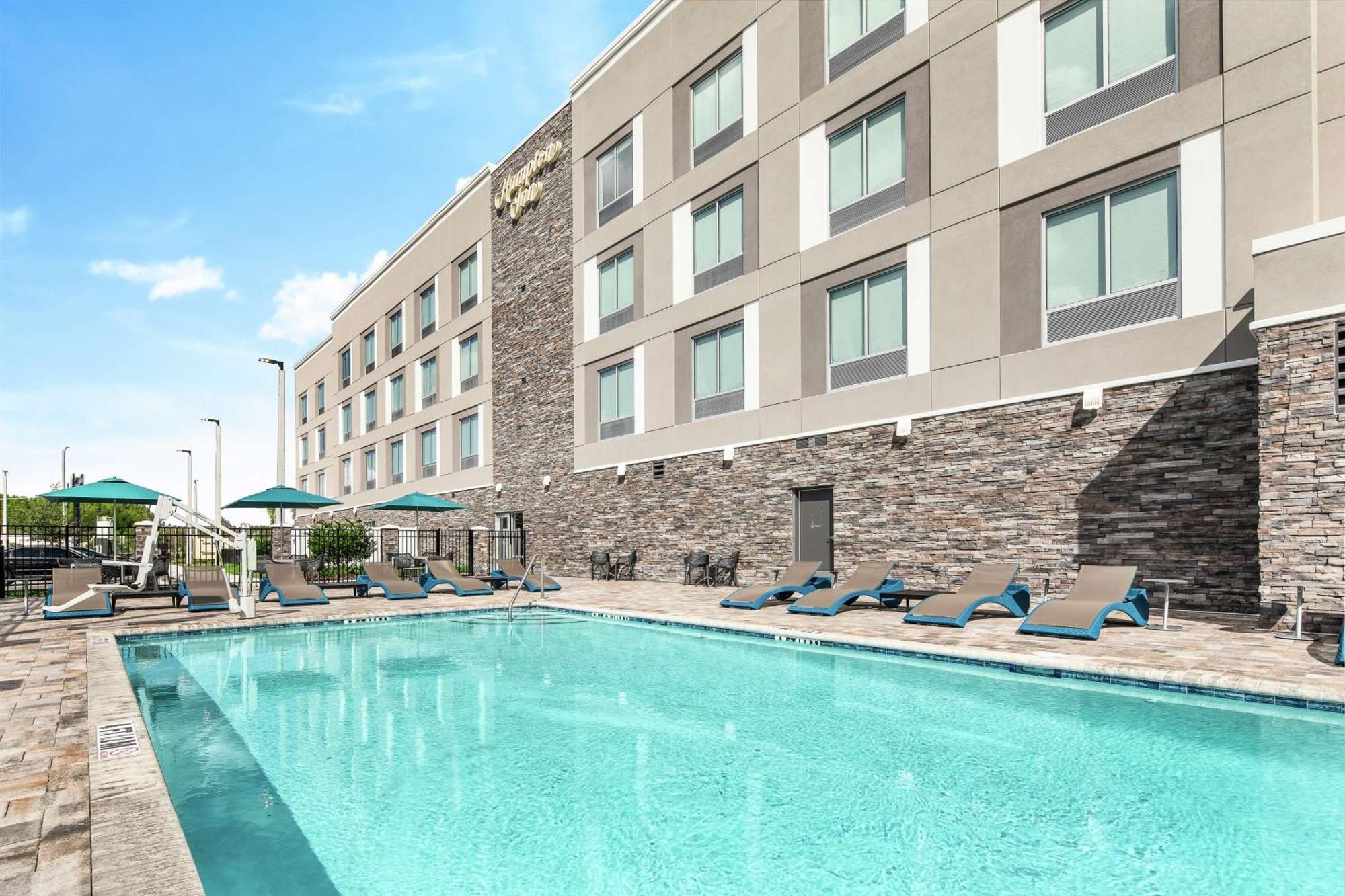 Hampton Inn Odessa Trinity Esterno foto